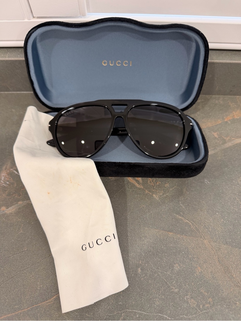 Gucci Black and Gray Aviator Sunglasses